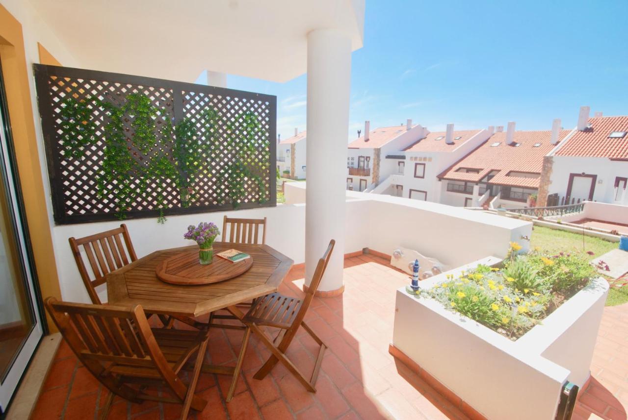 Oceanic Apartman São Martinho do Porto Kültér fotó