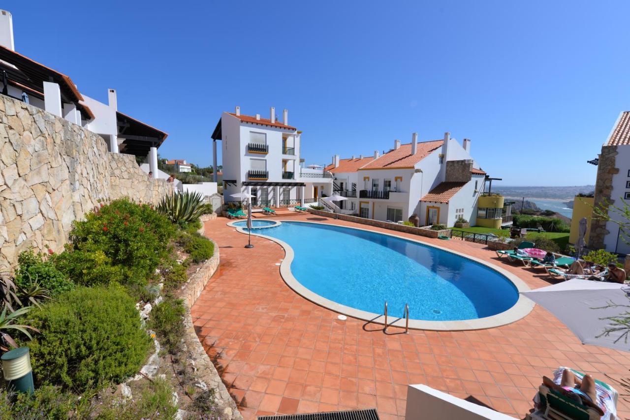 Oceanic Apartman São Martinho do Porto Kültér fotó