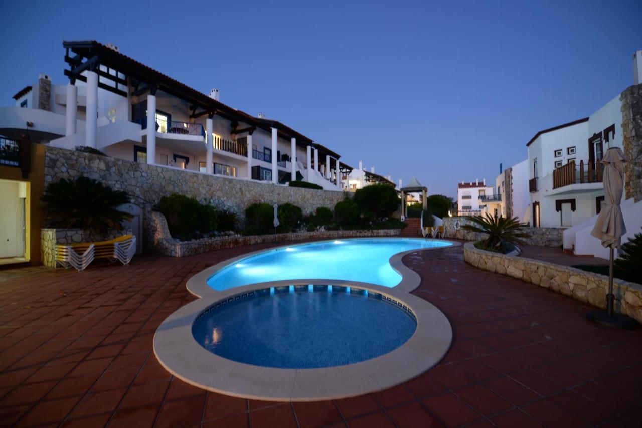 Oceanic Apartman São Martinho do Porto Kültér fotó